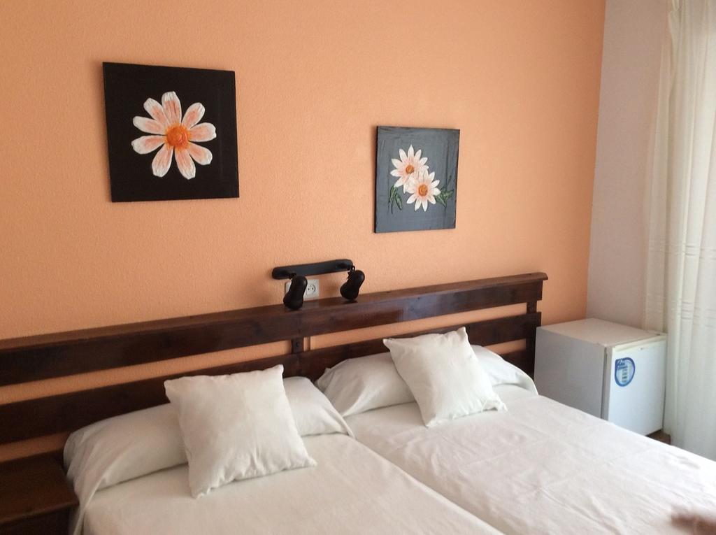 Pension K-Hito ซานติอาโก เดลา รีเวรา ภายนอก รูปภาพ